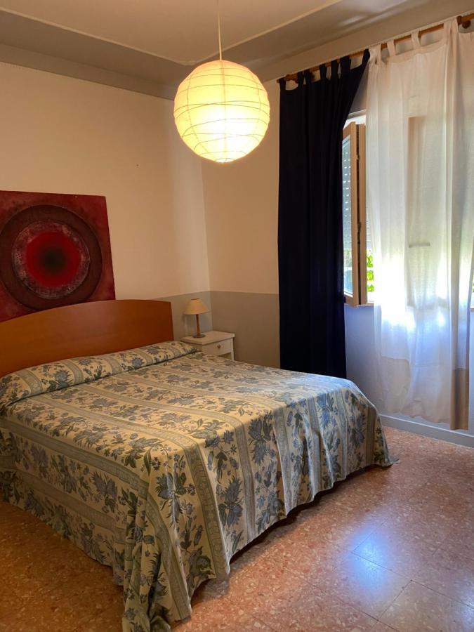 Appartamento Stella Marina A Due Passi Dal Mare E Dal Centro 마리나 디 카라라 외부 사진